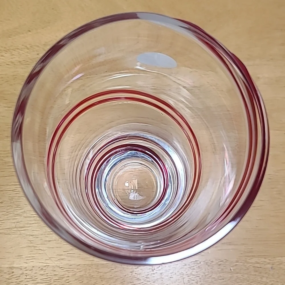 Mouth Blown Double Red Swirline Hand Blown Glass Vase